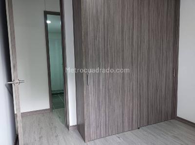 Apartamento de 3 alcobas en arriendo en Las Palmas, Medellín, 78 m² · foto 12 de 17