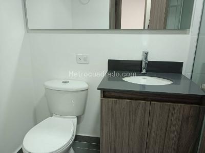 Apartamento de 3 alcobas en arriendo en Las Palmas, Medellín, 78 m² · foto 14 de 17