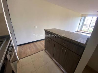 Apartamento de 3 alcobas en venta en Los Colegios, Rionegro, 68 m² · foto 2 de 15
