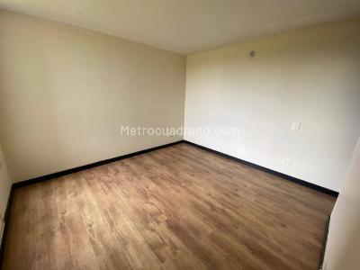 Apartamento de 3 alcobas en venta en Los Colegios, Rionegro, 68 m² · foto 11 de 15