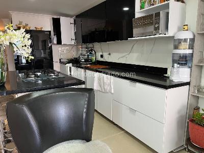 Apartamento de 3 alcobas en venta en El Dorado, Envigado, 89 m² · foto 4 de 15