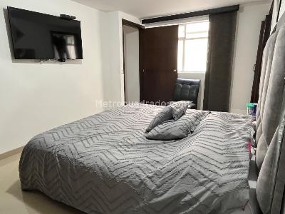 Apartamento de 3 alcobas en venta en El Dorado, Envigado, 89 m² · foto 9 de 15