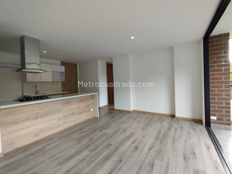 2BR Apartment in El Retiro (78 m²)