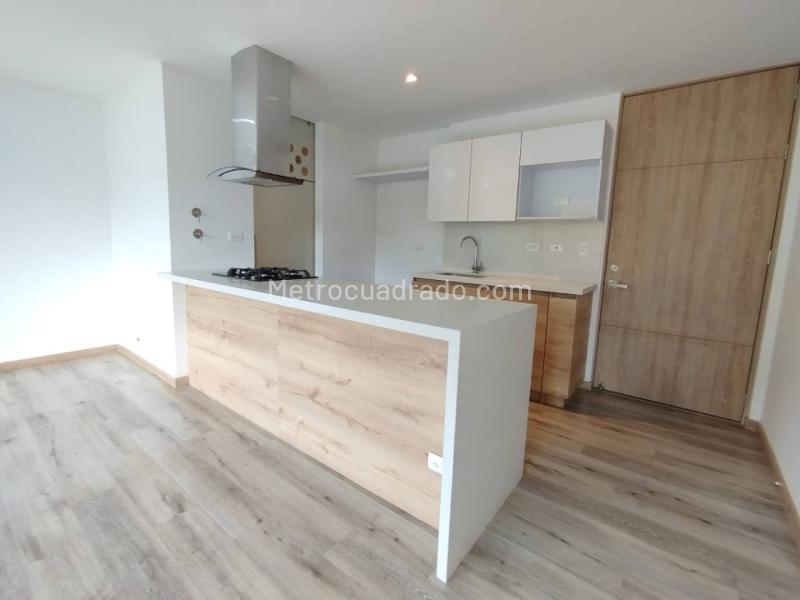 2BR Apartment in El Retiro (78 m²) - 3