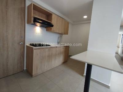 Apartamento en arriendo en San Antonio, Rionegro · foto 3 de 13