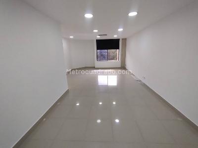 Office for rent in Milla De Oro, Medellín