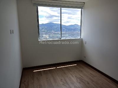 Apartamento en arriendo en Loma De Los Gonzalez, Medellín · foto 8 de 15