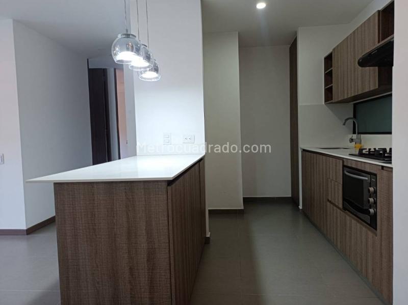 2BR Apartment in Loma Del Escobero (72 m²) - 3