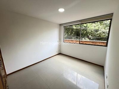 Apartamento de 3 alcobas en venta en Vereda Las Lomitas, Sabaneta, 181 m² · foto 7 de 16