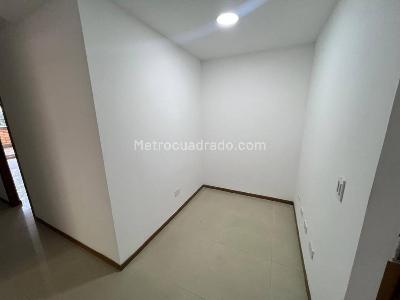 Apartamento de 3 alcobas en venta en Vereda Las Lomitas, Sabaneta, 181 m² · foto 12 de 16