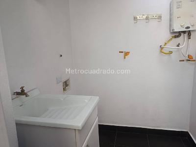 Casa de 2 alcobas en arriendo en Loma De Las Brujas, Envigado, 160 m² · foto 8 de 20