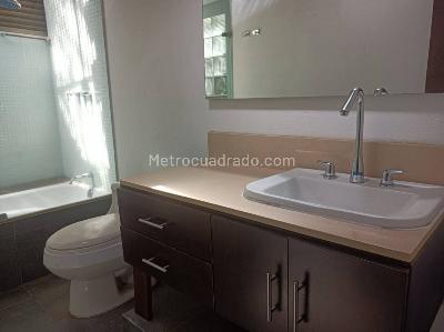 Casa de 2 alcobas en arriendo en Loma De Las Brujas, Envigado, 160 m² · foto 17 de 20