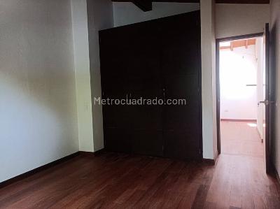 Casa de 2 alcobas en arriendo en Loma De Las Brujas, Envigado, 160 m² · foto 19 de 20