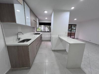 Apartamento de 3 alcobas en venta en El Poblado, Medellín, 165 m² · foto 3 de 18