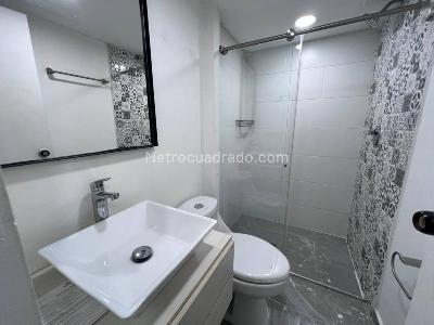 Apartamento de 3 alcobas en venta en El Poblado, Medellín, 165 m² · foto 7 de 18