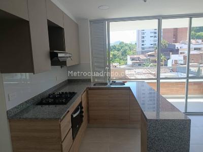 Apartamento en arriendo en La Doctora, Sabaneta · foto 3 de 16
