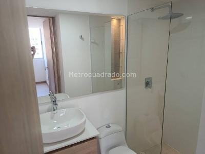 Apartamento en arriendo en La Doctora, Sabaneta · foto 8 de 16