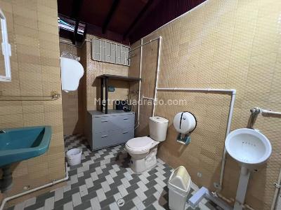 Casa de 4 alcobas en venta en Estadio, Medellín, 165 m² · foto 12 de 20