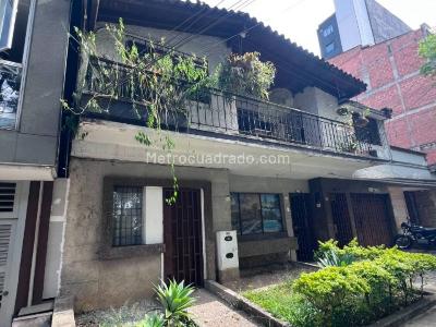 Casa de 4 alcobas en venta en Estadio, Medellín, 165 m² · foto 3 de 20
