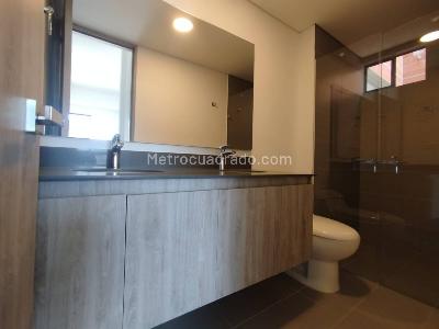 Apartamento de 2 alcobas en arriendo en Barro Blanco, Rionegro, 83 m² · foto 11 de 18