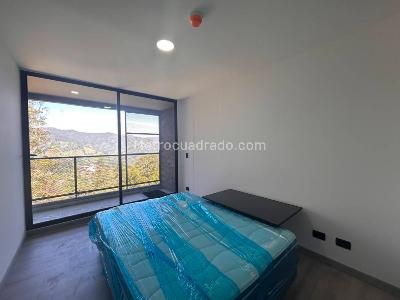 Apartamento de 2 alcobas en venta en Loma Del Escobero, Envigado, 66 m² · foto 14 de 20