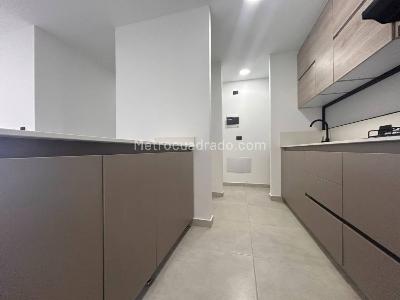 Apartamento de 2 alcobas en venta en Loma Del Escobero, Envigado, 66 m² · foto 9 de 20