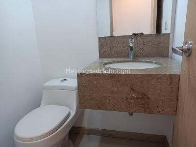Apartamento de 2 alcobas en arriendo en Santa Maria De Los Angeles, Medellín, 106 m² · foto 15 de 18
