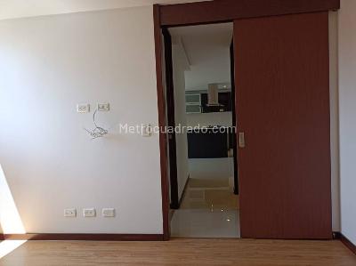 Apartamento en arriendo en La Abadia, Envigado · foto 14 de 19
