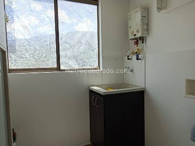Apartamento en arriendo en La Abadia, Envigado · foto 6 de 19