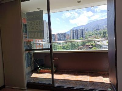 Apartamento en arriendo en La Abadia, Envigado · foto 8 de 19