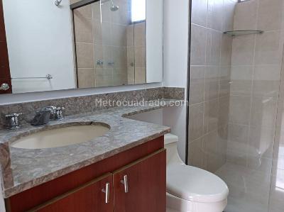 Apartamento en arriendo en La Frontera, Envigado · foto 15 de 20