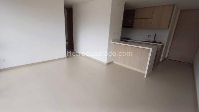 Apartamento en arriendo en Loma Del Barro, Envigado · foto 3 de 15