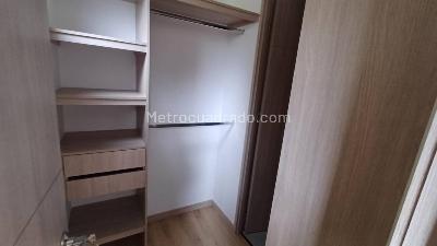 Apartamento en arriendo en Loma Del Barro, Envigado · foto 8 de 15