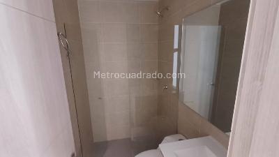 Apartamento en arriendo en Loma Del Barro, Envigado · foto 9 de 15