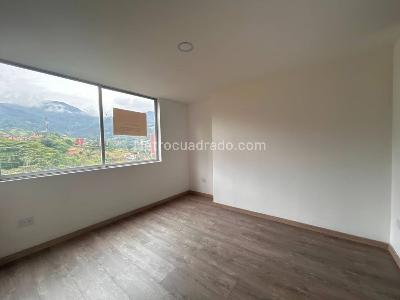 Apartamento de 3 alcobas en venta en Aves Maria, Sabaneta, 71 m² · foto 10 de 14