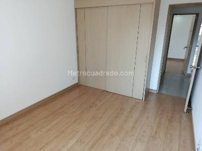 Apartamento en arriendo en El Portal, Envigado · foto 12 de 16