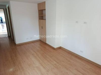 Apartamento en arriendo en El Portal, Envigado · foto 14 de 16