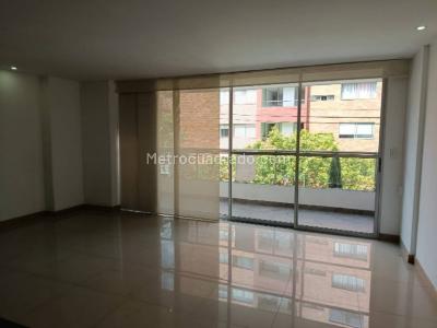 Apartamento en arriendo en El Portal, Envigado · foto 15 de 16