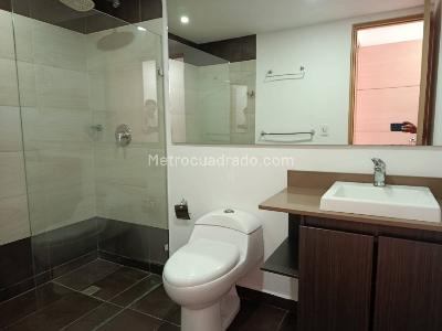 Apartamento en arriendo en El Portal, Envigado · foto 7 de 16
