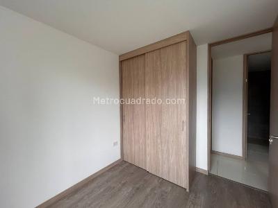 Apartamento de 3 alcobas en venta en Aves Maria, Sabaneta, 68 m² · foto 10 de 14
