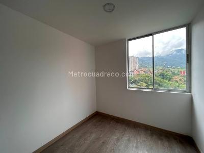 Apartamento de 3 alcobas en venta en Aves Maria, Sabaneta, 68 m² · foto 11 de 14