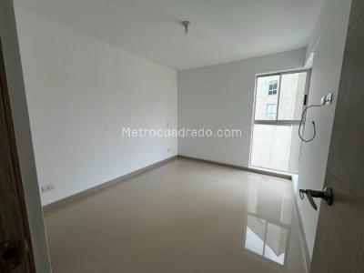 Apartamento de 3 alcobas en venta en Tres Esquinas, Sabaneta, 68 m² · foto 18 de 20