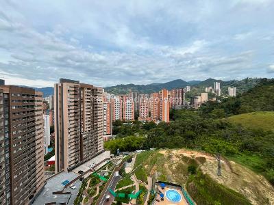 Apartamento de 3 alcobas en venta en Tres Esquinas, Sabaneta, 68 m² · foto 8 de 20