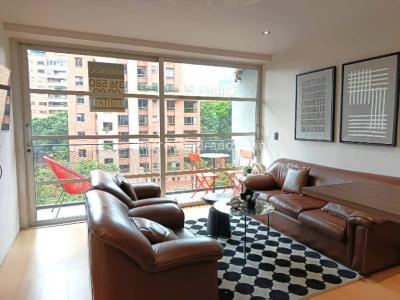 Apartaestudio en arriendo en Loma De Los Parra, Medellín, 55 m² · foto 4 de 12