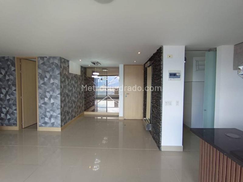 3BR Apartment in La Loma Del Indio (85 m²)
