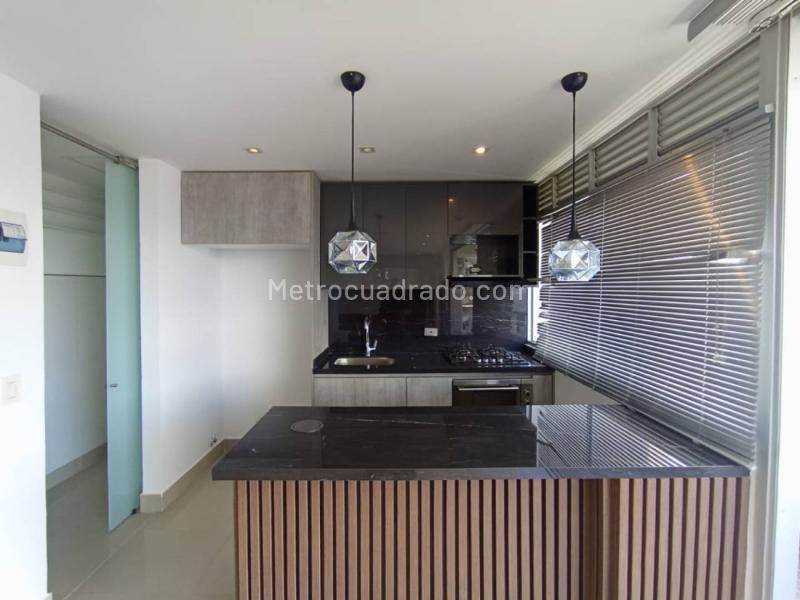 3BR Apartment in La Loma Del Indio (85 m²) - 3