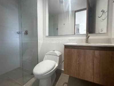 Apartamento de 2 alcobas en venta en San Nicolas, Rionegro, 68 m² · foto 16 de 18