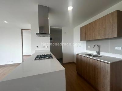 Apartamento de 2 alcobas en venta en San Nicolas, Rionegro, 68 m² · foto 4 de 18
