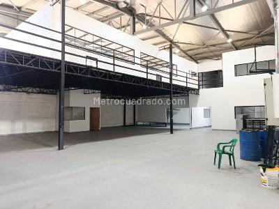 Warehouse for rent in San Diego, Medellín