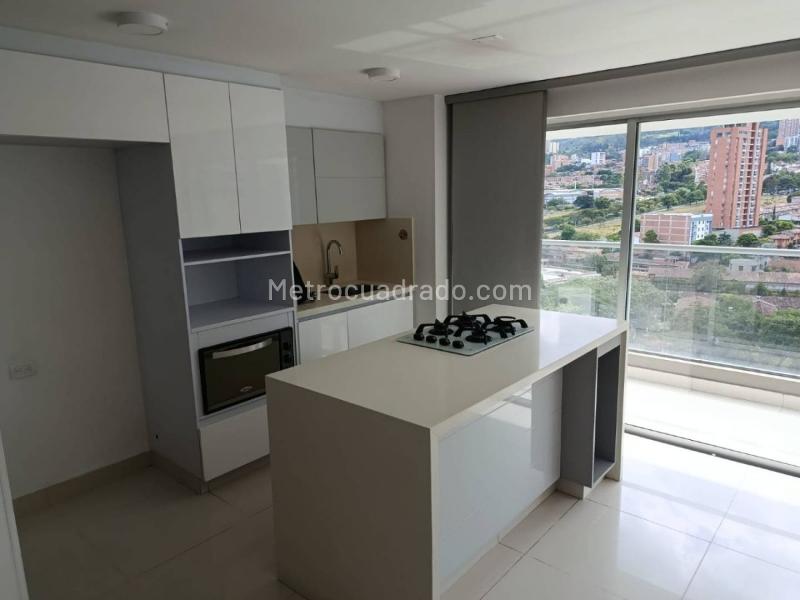 3BR Apartment in Suramerica (77.5 m²)